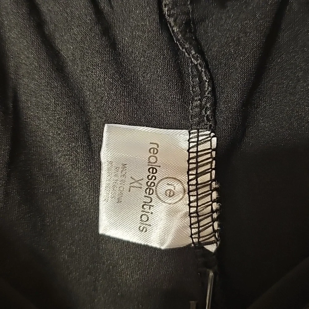 Black Basketball Shorts - Picture 2 of 3